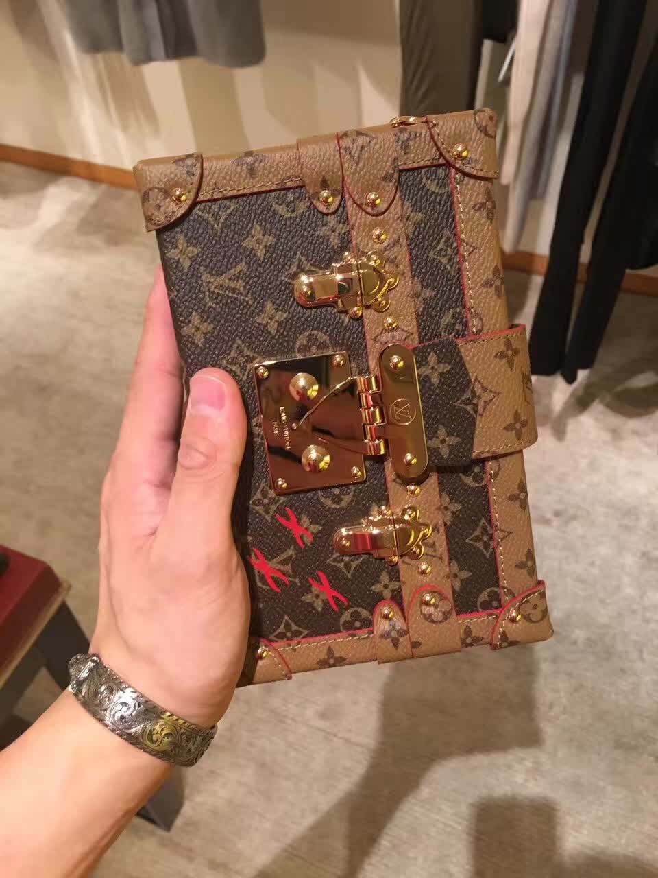 Authentic Louis Vuitton Petite Malle Bag M43117